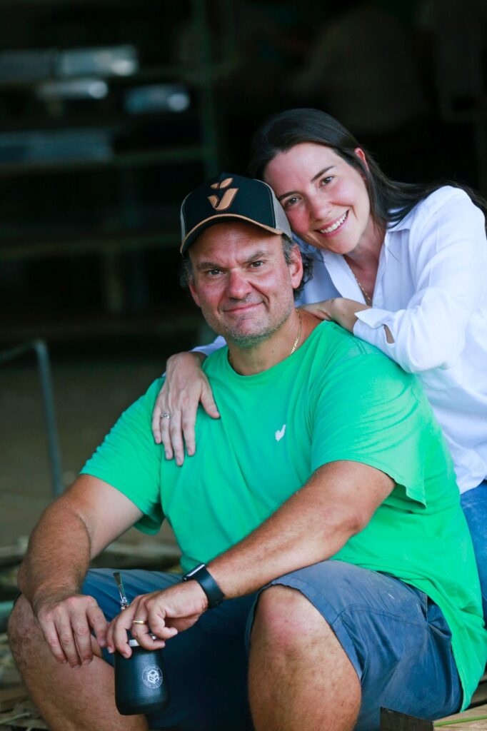 Laura Vicentini e Rodrigo Spina, sócios da SoZé Cachaça | Crédito: Divulgação