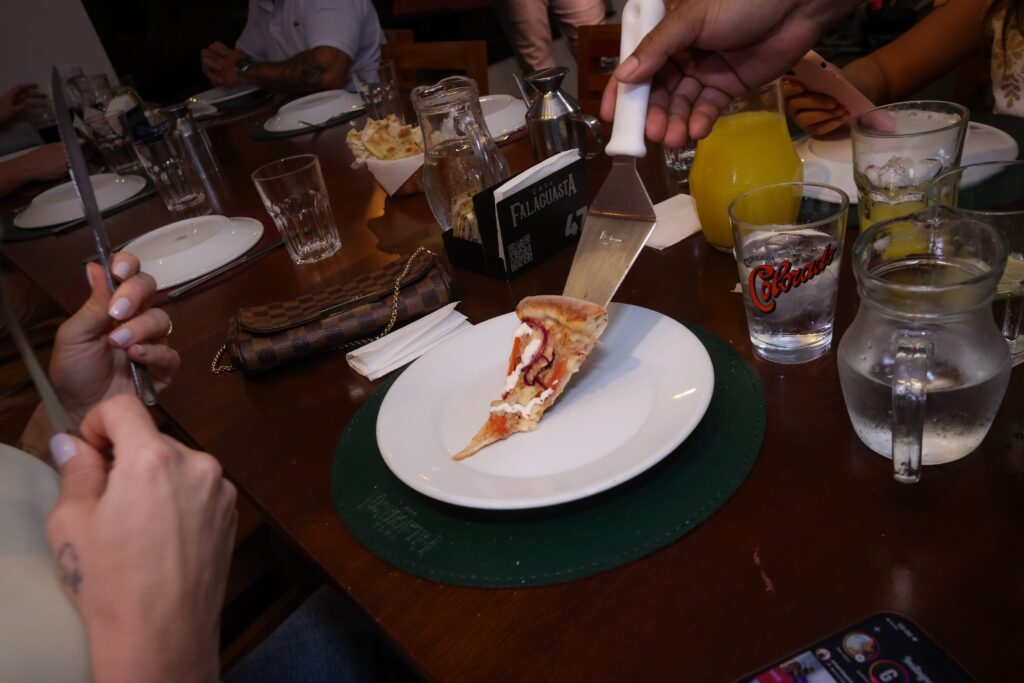 Pizzas Falaguasta com whey protein | Crédito: Rafael Cautella