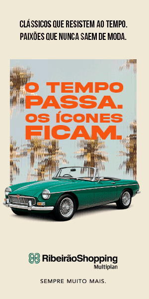 Exposição de carros antigos no Ribeirão Shopping.