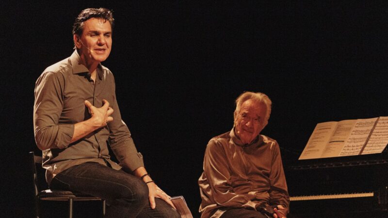 João Carlos Martins Gabriel Chalita em "O Pianista e o Poeta' | Crédito: Divulgação