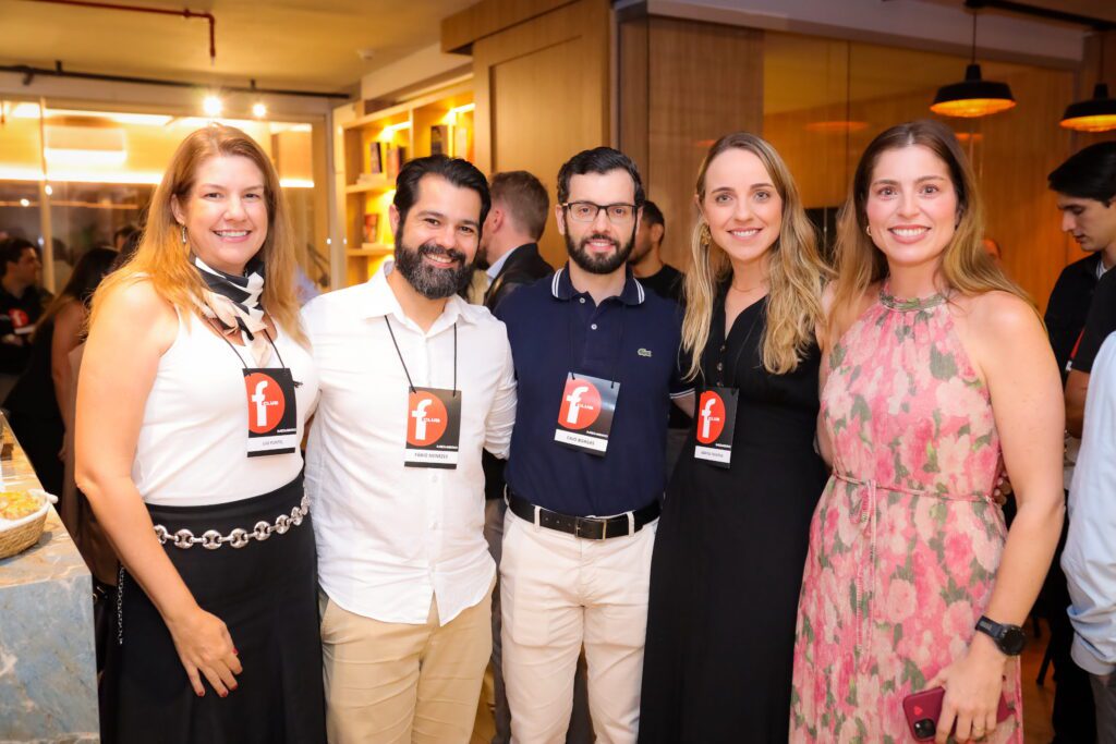 Gravação de podcast do Grupo First com Adilson Haddad | Crédito: Rafael Cautella