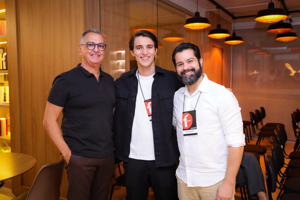 Gravação de podcast do Grupo First com Adilson Haddad | Crédito: Rafael Cautella