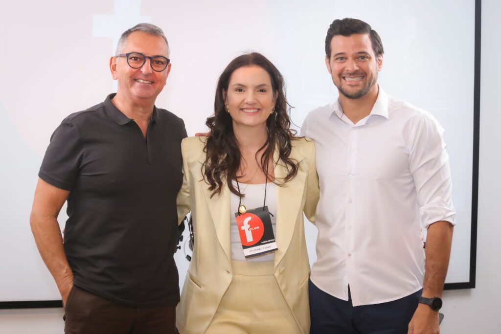 Gravação de podcast do Grupo First com Adilson Haddad | Crédito: Rafael Cautella