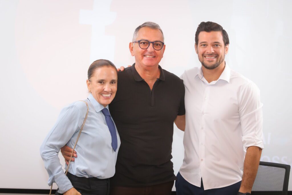 Gravação de podcast do Grupo First com Adilson Haddad | Crédito: Rafael Cautella