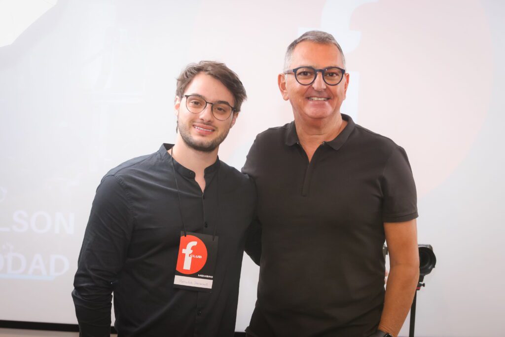 Gravação de podcast do Grupo First com Adilson Haddad | Crédito: Rafael Cautella