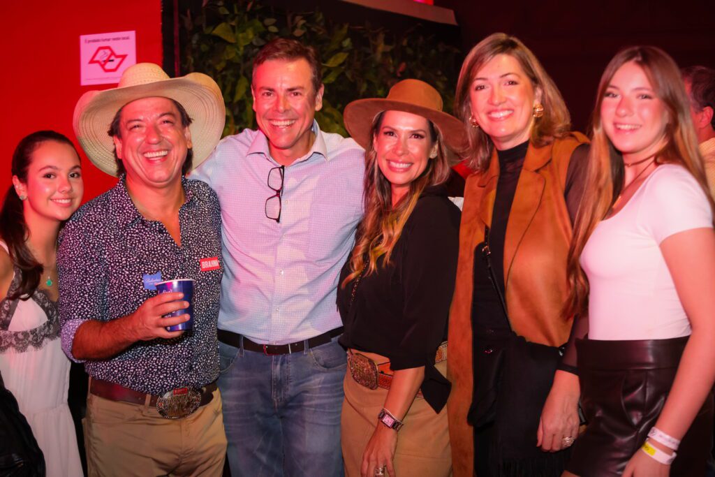 3ª noite do Ribeirão Rodeo Music 2026 no Camarote Unique | Crédito: Rafael Cautella