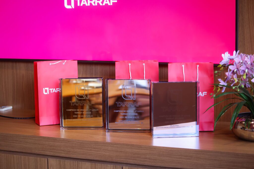 TARRAF premia imobiliárias destaque nas vendas do Tarraf Studios | Crédito: Rafael Cautella