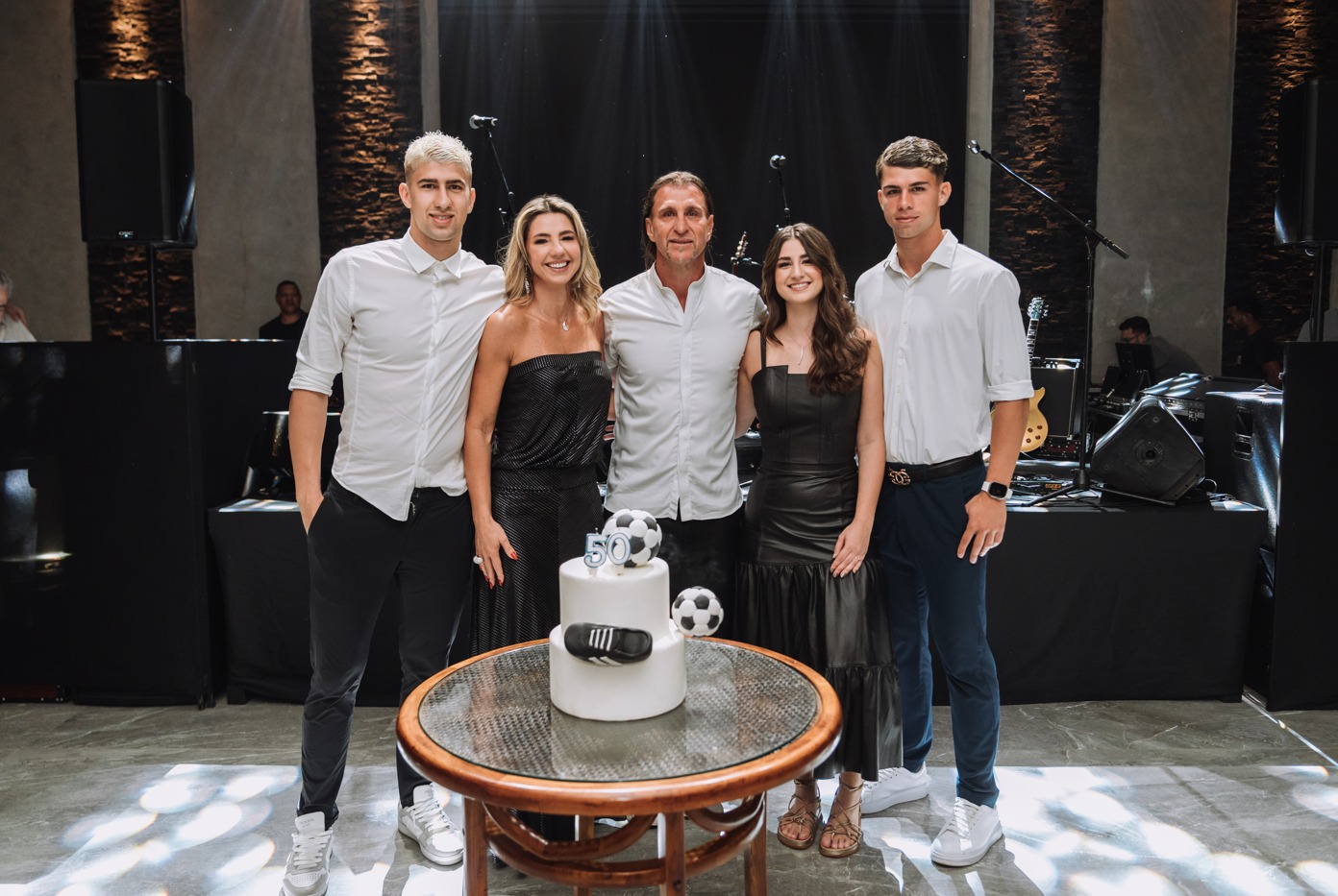 Marcelo Bordon recebe família e amigos para comemorar seus 50 anos | Crédito: clicjunior