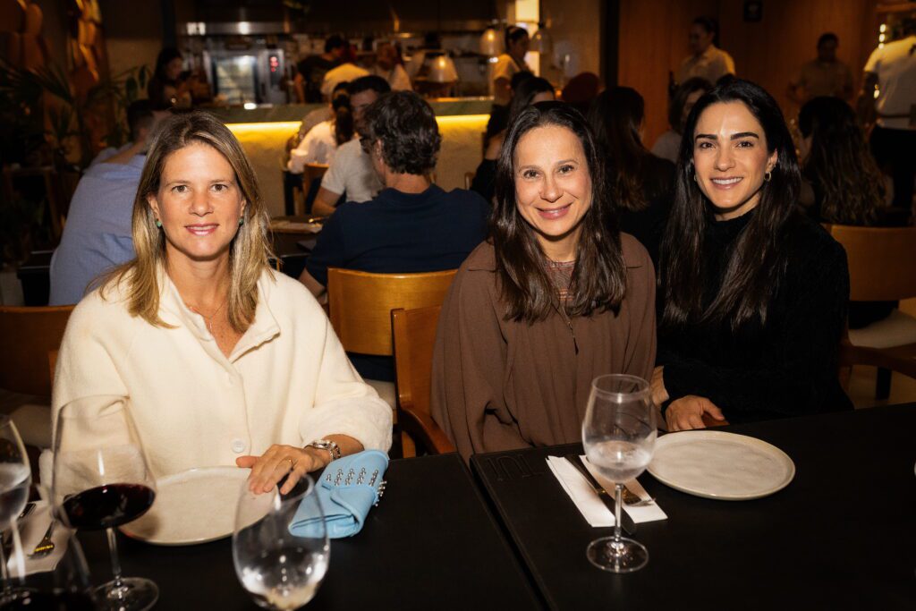 Cadu Evangelisti completa ‘trilogia’ na cozinha do Tui Restaurante | Crédito: Larissa Perna