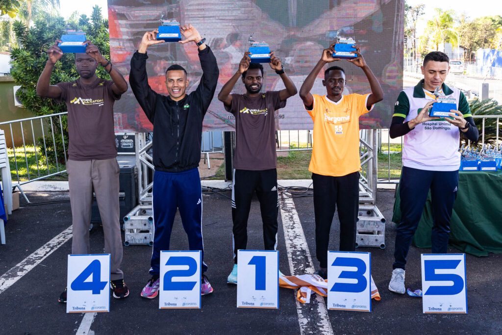 Campeões da 14ª Meia Maratona Internacional de Ribeirão Preto | Divulgação
