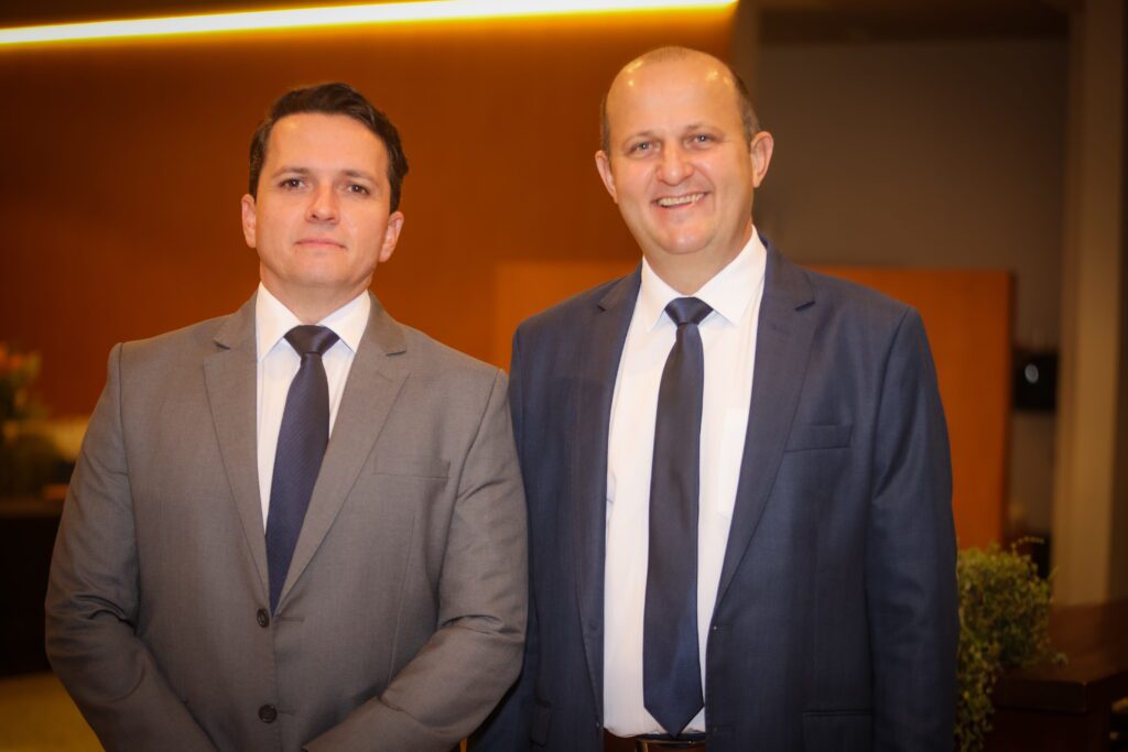 O arquiteto Fernando Rivaben recebe título de cidadão ribeirão-pretano | Crédito: Rafael Cautella