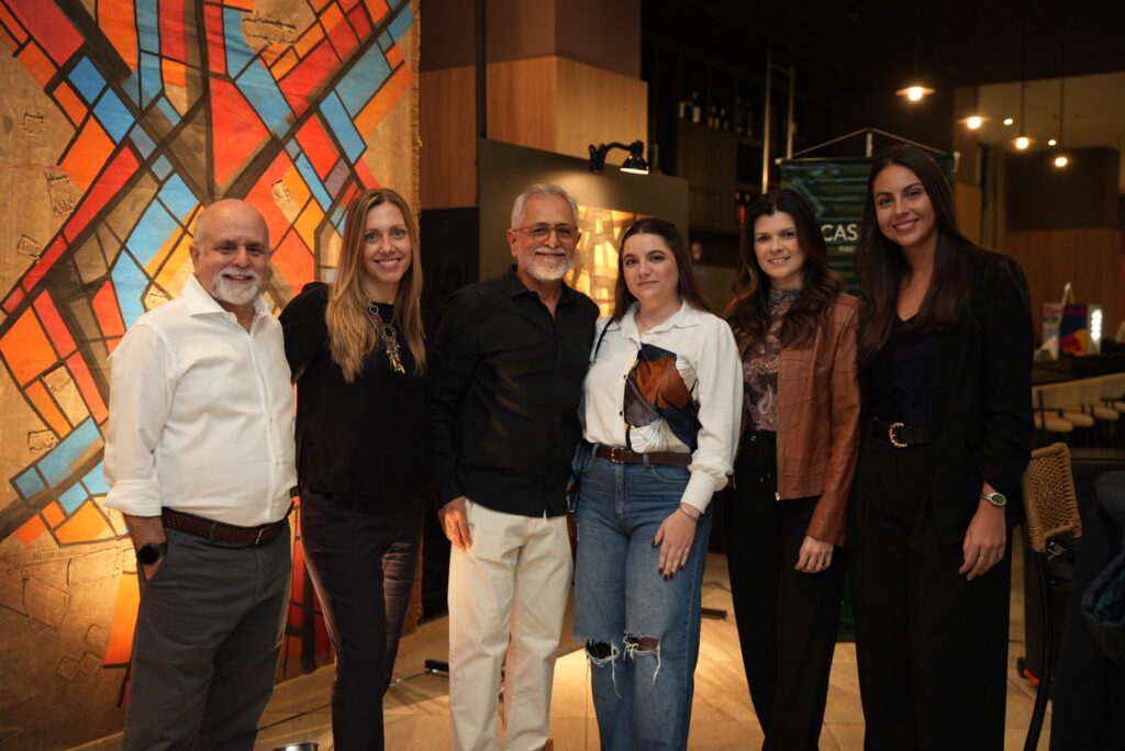 Joel Pereira inaugura exposição no TRYP em parceria com a CASACOR | Crédito: Divulgação