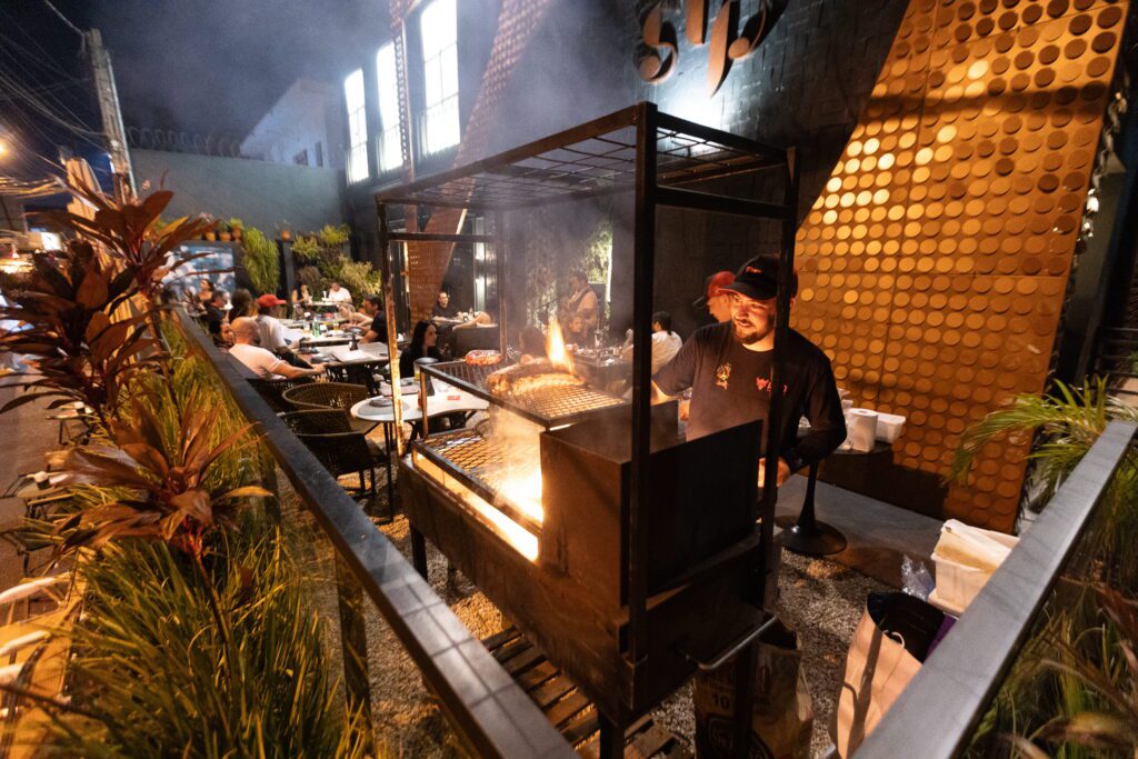 Collab do Sip Tapas Bar com RØD Parrilla | Crédito: Leo Canhas