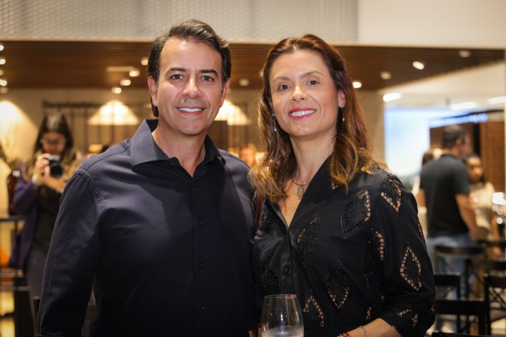 Dennis Wang participa de encontro na Porsche | Crédito: Rafael Cautella