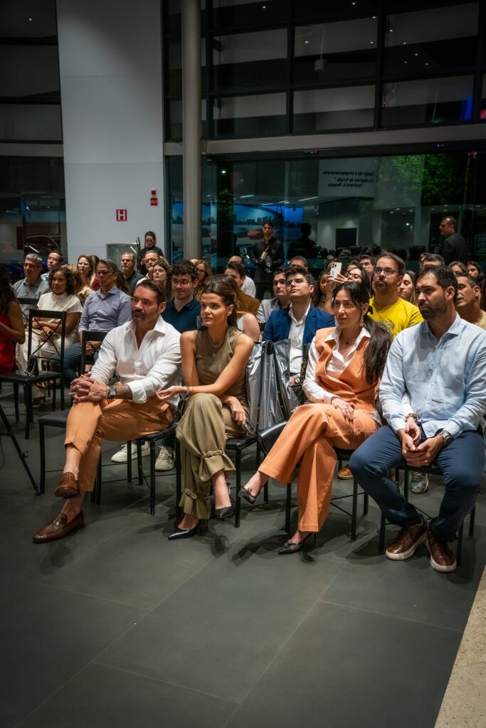 Dennis Wang participa de encontro na Porsche | Crédito: Vitorio Pagliuso