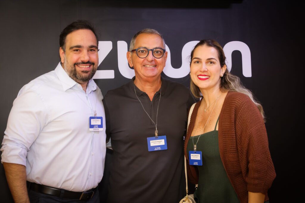 Victor Bermudes, Adilson Haddad e Érika Bermudes | Crédito: Rafael Cautella