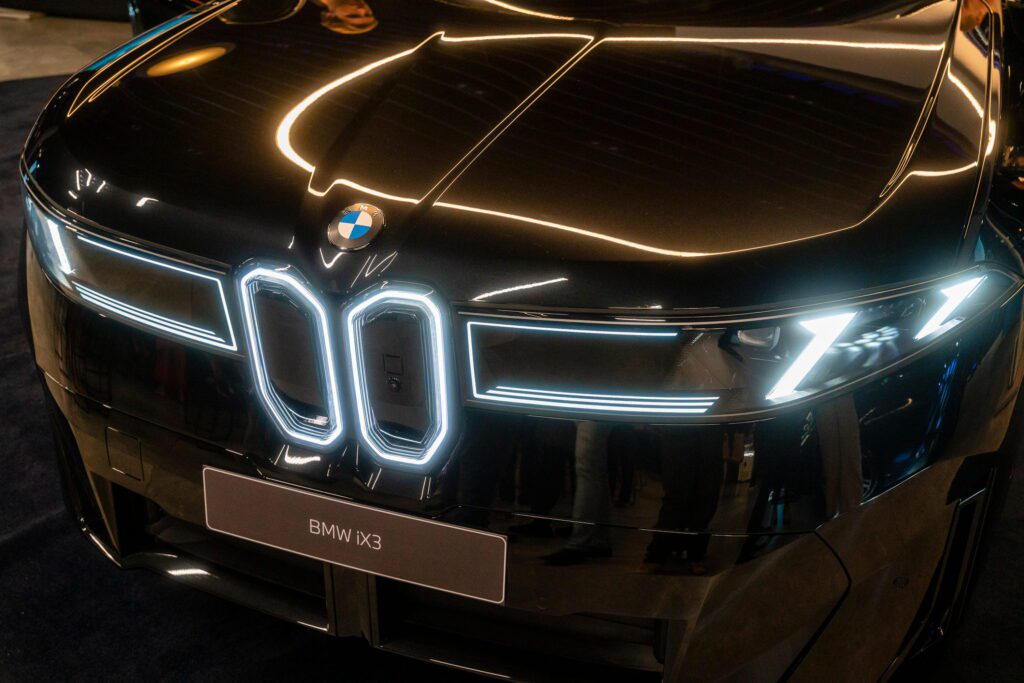 Novo BMW iX3 | Crédito: Vitório Pagliuso/Divulgação Eurobike