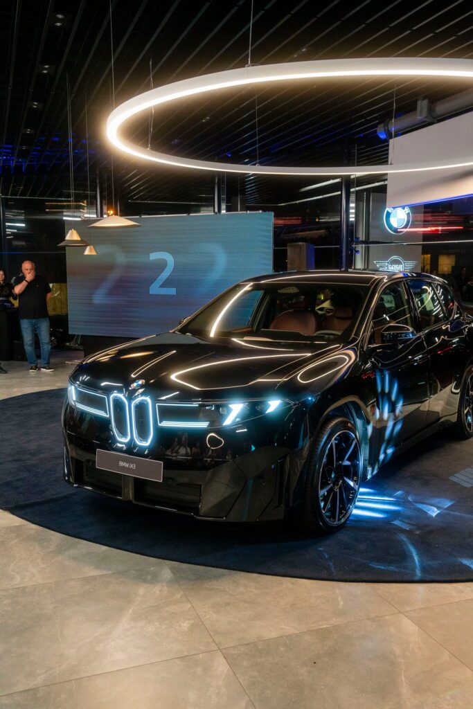 Novo BMW iX3 | Crédito: Vitório Pagliuso/Divulgação Eurobike