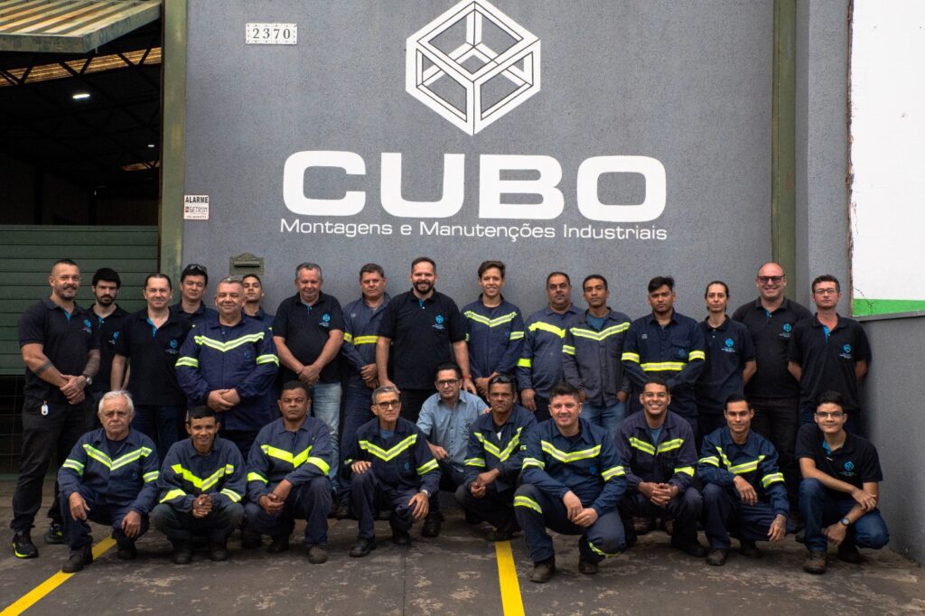 Equipe da CUBO Montagens Industriais | Crédito: Divulgação