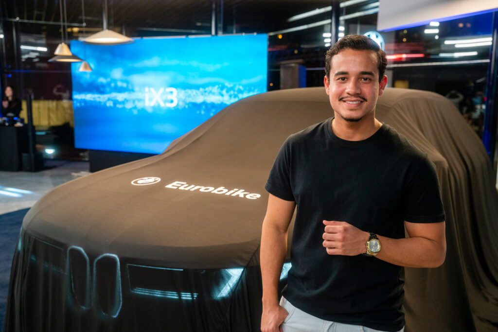 Eurobike apresenta novo BMW iX3 | Crédito: Vitório Pagliuso/Divulgação Eurobike
