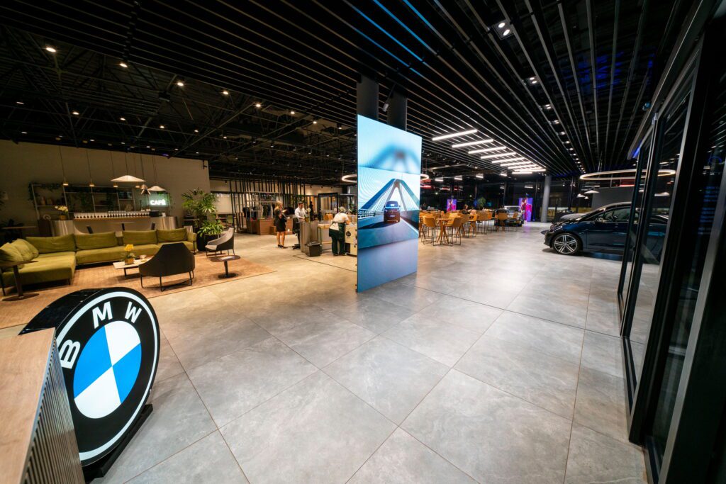 Eurobike apresenta novo BMW iX3 | Crédito: Vitório Pagliuso/Divulgação Eurobike