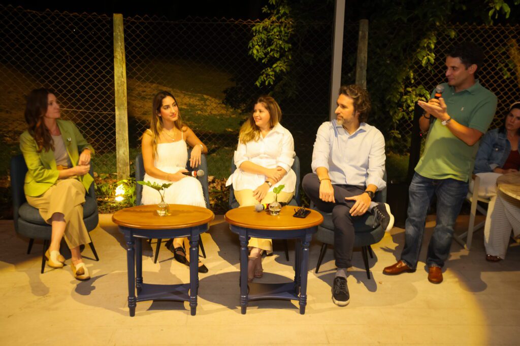 Encontro com profissionais do projeto do Birdie, da Ascen | Crédito: Rafael Cautella