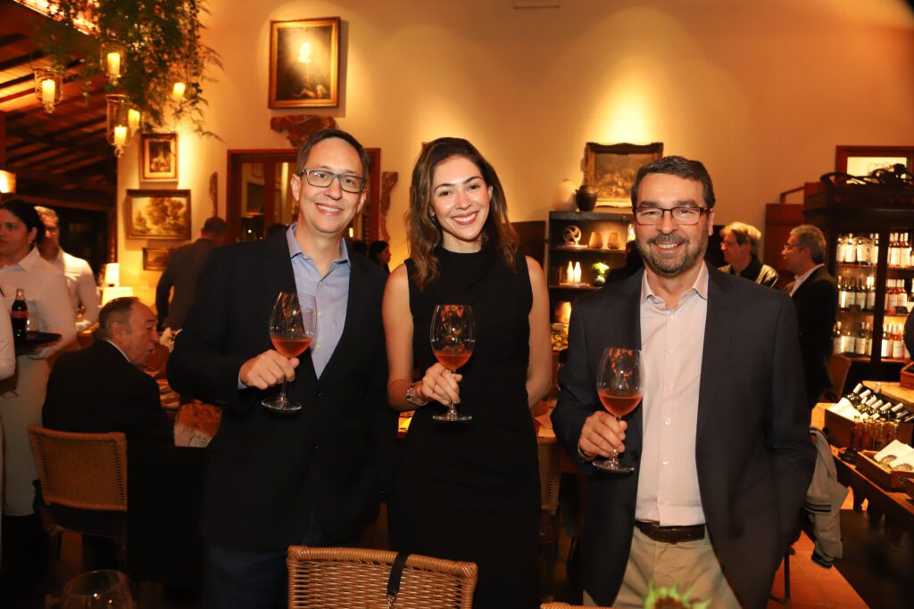 Roberto Melges, Fernanda Groba e Welk Meirelles | Crédito: Ibraim Leão e BCX Creators
