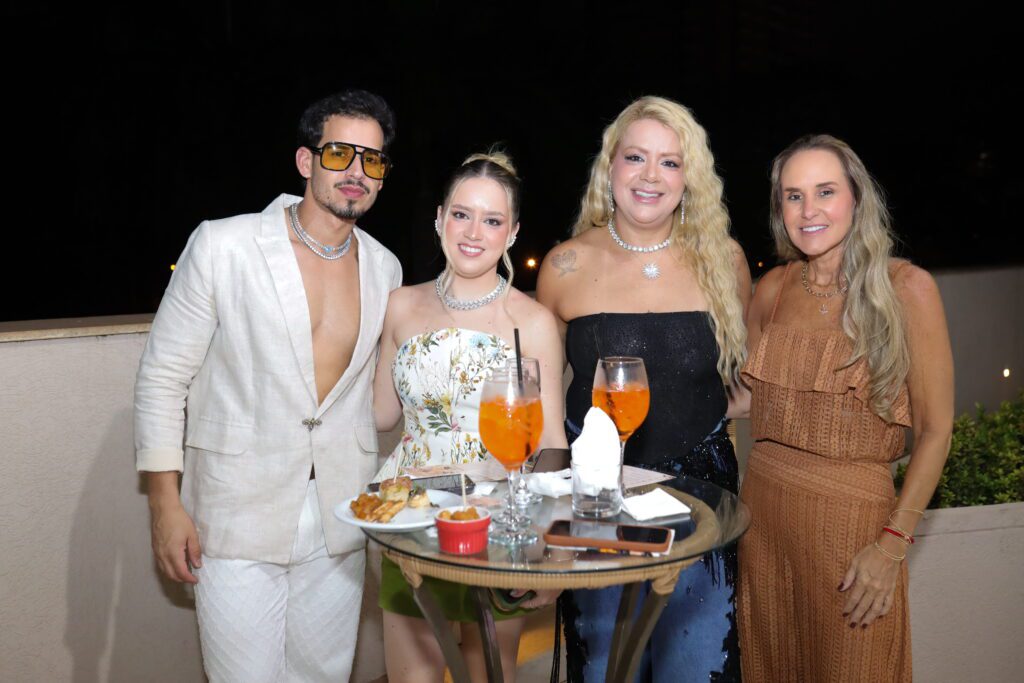 Adonira e Cecconello se unem novamente para a 2ª edição do HER | Crédito: Larissa Canhas