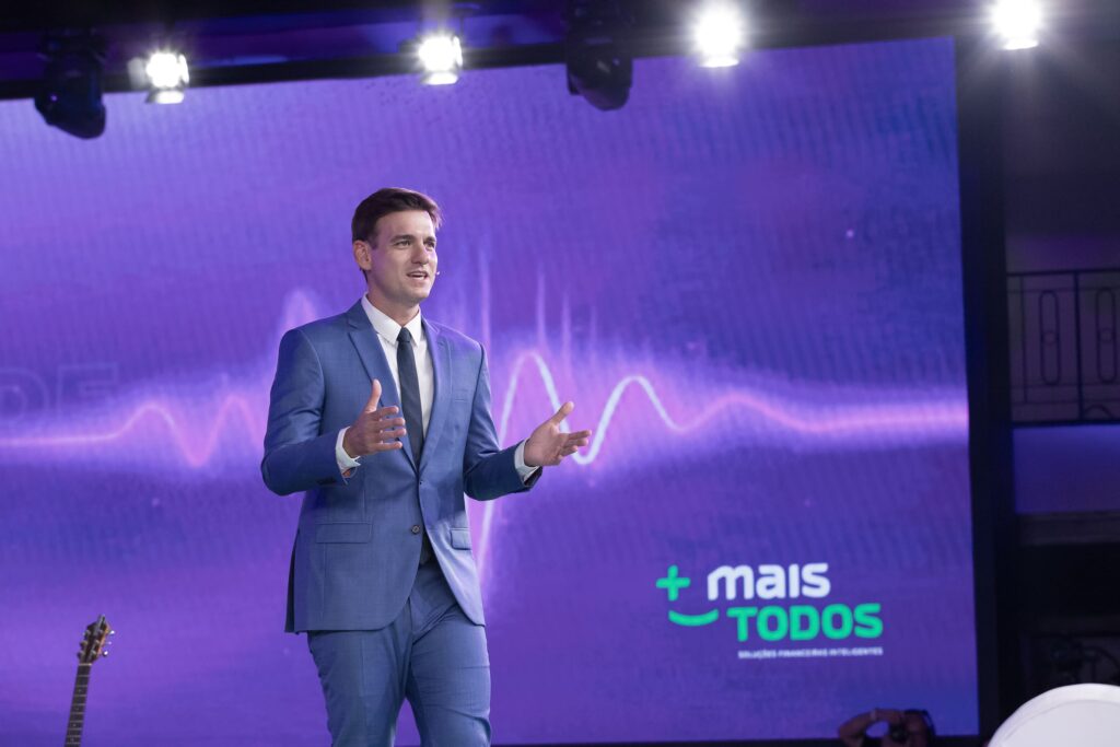 Tales Vilar no Congresso Cartão de Todos 2025 | Crédito: Willian Diez