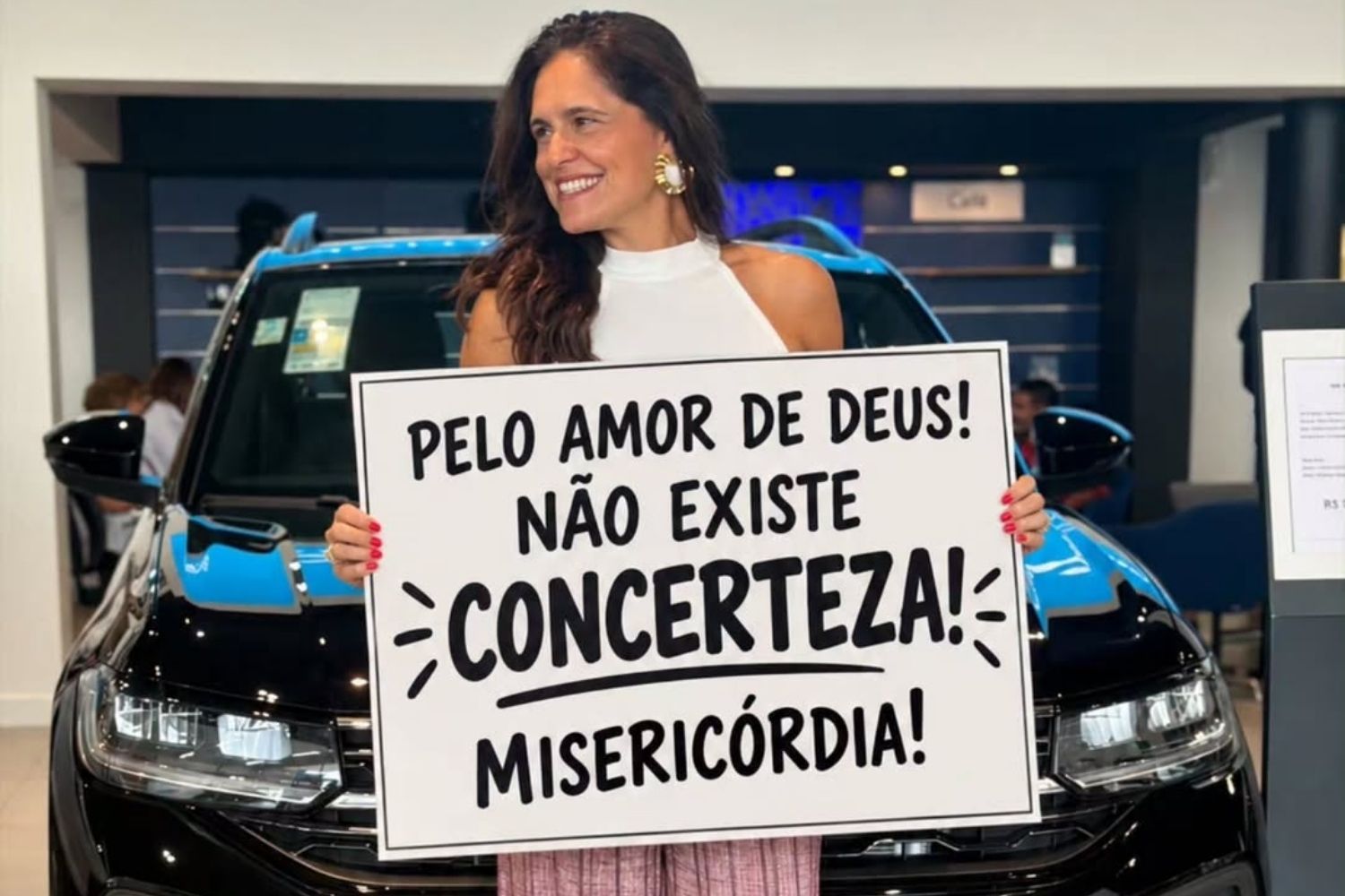 A professora de língua portuguesa e influenciadora Karla Fernandes usa seu perfil para tirar dúvidas de gramática e conquista seus alunos, e a internet