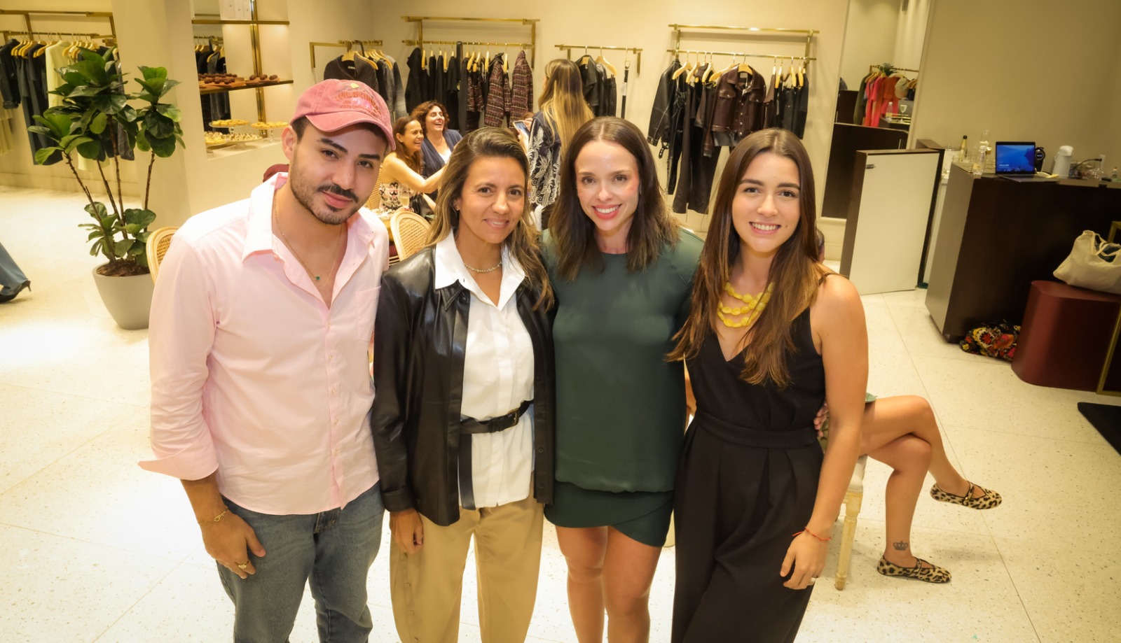 NV lança collab com a etiqueta 'Voyage' | Crédito: Rafael Cautella