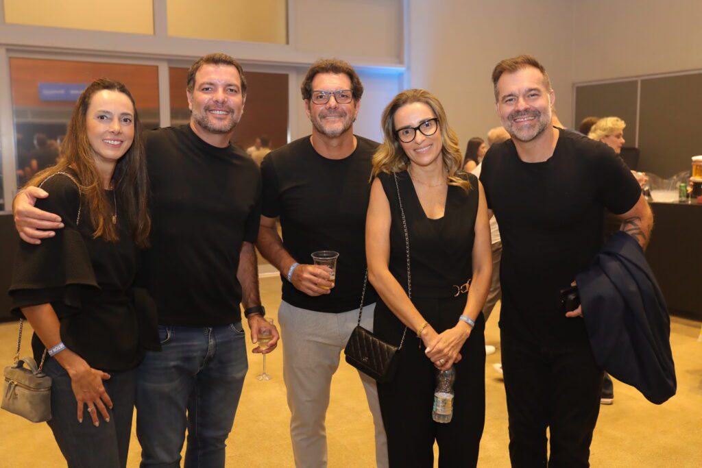 Roberto Carlos encanta fãs no Multiplan Hall (Outubro 2026) | Crédito: Larissa Canhas