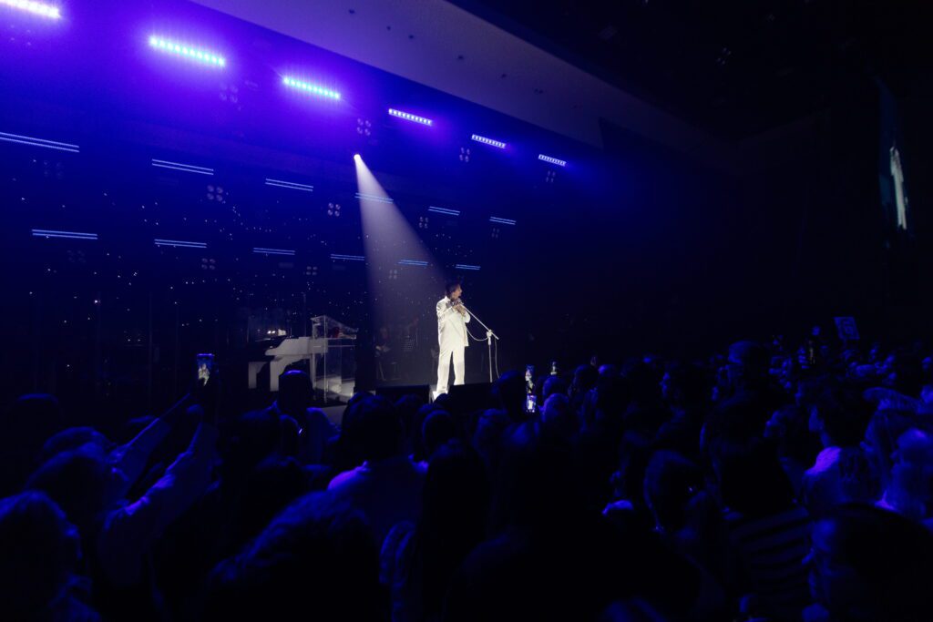 Roberto Carlos encanta fãs no Multiplan Hall (Outubro 2026) | Crédito: Larissa Canhas