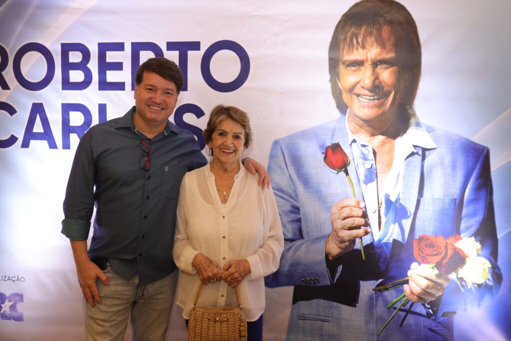 Roberto Carlos encanta fãs no Multiplan Hall (Outubro 2026) | Crédito: Larissa Canhas