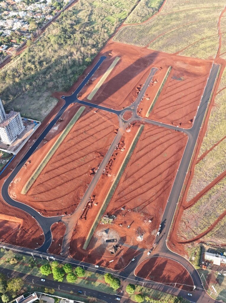 Vista aérea do Parque Fiúsa mostra o avanço das obras de infraestrutura | Crédito: Divulgação