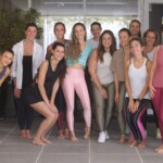 Alunas da aula de yoga no Marquises Park Residence | Crédito: Rafael Cautella